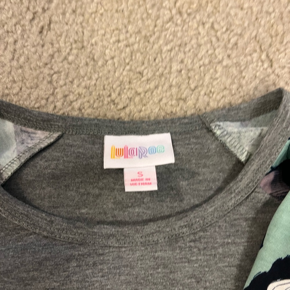 Lularoe Randy size small new without tags - Picture 2 of 3